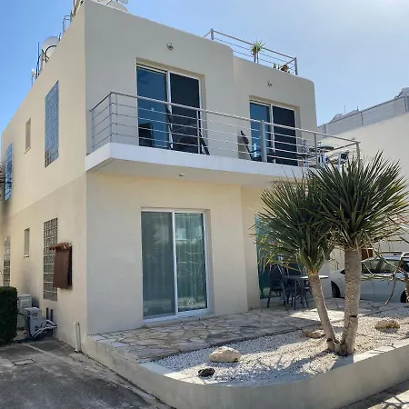 Roof Terrace & Sea View Entire *