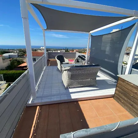Roof Terrace & Sea View Entire Apartment