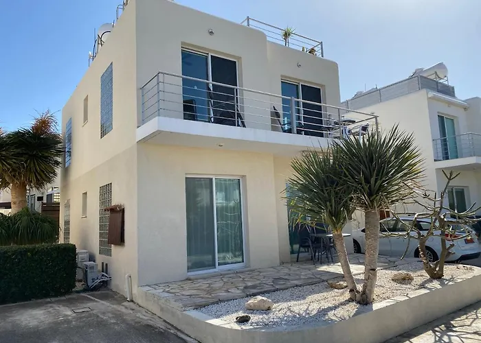 Roof Terrace & Sea View Entire *