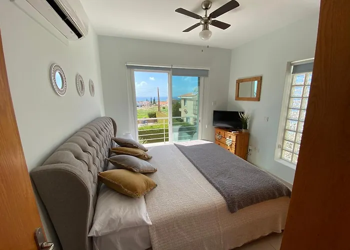 Roof Terrace & Sea View Entire * Peja